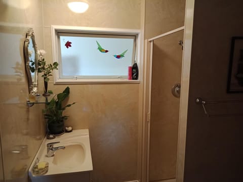 Bathroom, Photo of the whole room