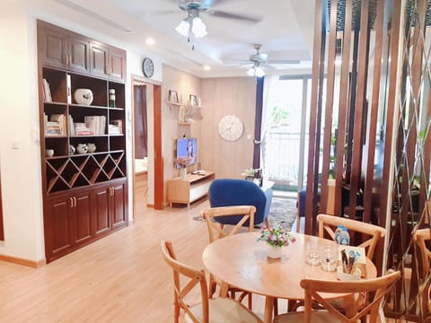 BOM HOMES- Vinhomes Times City- Service Apartment Wohnung in Hanoi