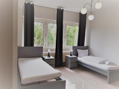 BoLA Ferienwohnung 4 Hamburg-Wandsbek 4 Betten, 2 SZ, Küche, Bad Apartment in Hamburg