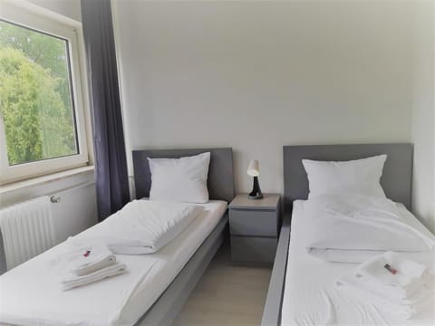 BoLA Ferienwohnung 4 Hamburg-Wandsbek 4 Betten, 2 SZ, Küche, Bad Apartment in Hamburg