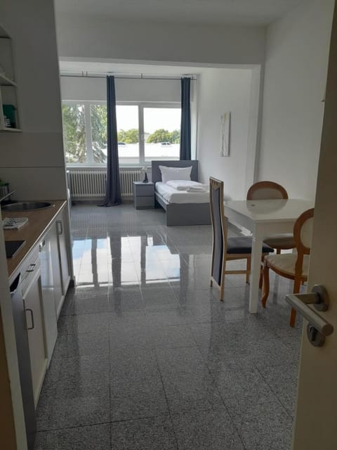 BoLA Ferienwohnung 5 Hamburg-Wandsbek 3 Betten, Küche, Bad Apartment in Hamburg