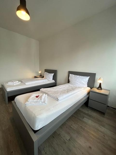 BoLA Ferienwohnung 11 Hamburg Wandsbek 3 Betten Bad & Küche extern alleinige Nutzung Apartment in Hamburg