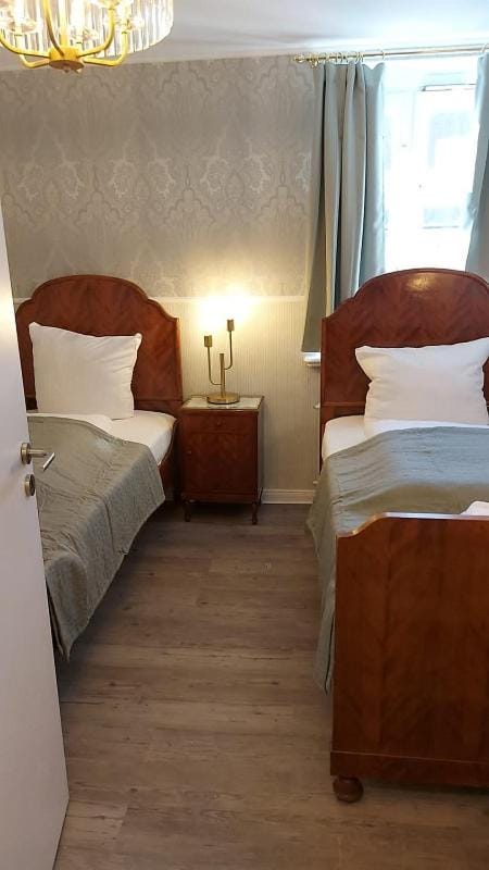 BoLA Ferienwohnung Hamburg Nr 24 Shabby für 4 Personen, Parkplatz Apartment in Hamburg