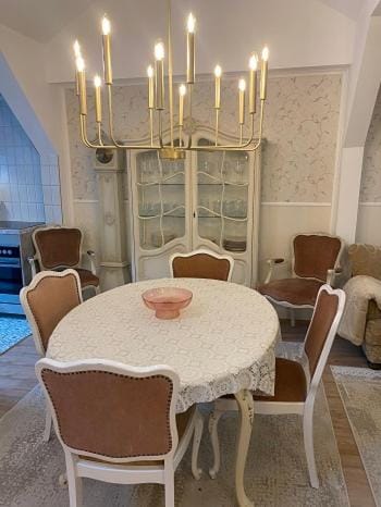 Ferienwohnung 28 am Saseler Markt 4 Schlafzimmer renoviert Apartment in Hamburg