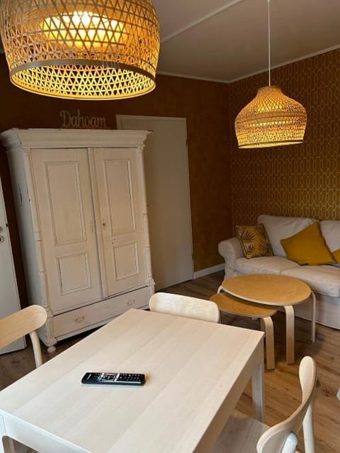 BoLA Ferienwohnung Hamburg 50a mit Balkon Familienfreundlich für 4 Personen, Parkplatz Apartment in Hamburg