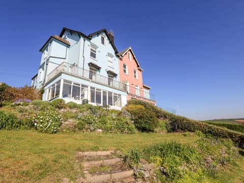 Edinburgh House | Salcombe | VacationRenter