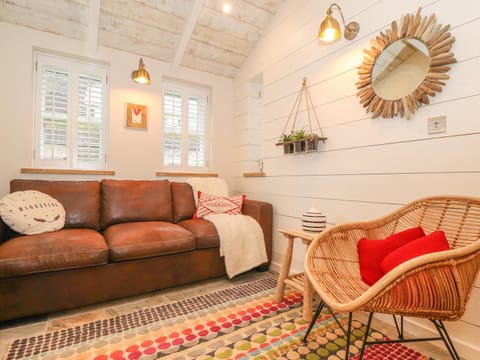 Beach Hut Apartment in England