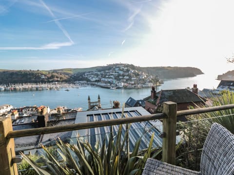 Harbour Heights House in Dartmouth