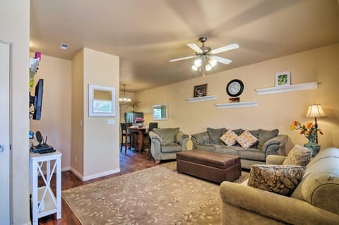 Kanab Condo with Pool and AC Less Than 1 Mi to Attractions! Condominio in Kanab
