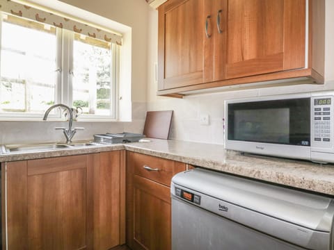 Garras Barn House in England