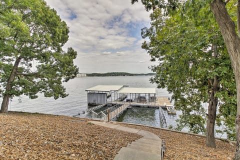 Townhouse with Shared Dock on Lake of the Ozarks! House in Village Four Seasons