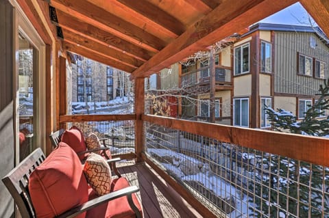 Ski-InandOut Snowmass Condo with Community Hot Tub! Apartment in Snowmass Village