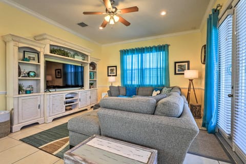 Beautiful Reunion Resort Home Less Than 15 Min to Disney! House in Four Corners