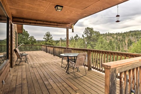 Ruidoso Home with Deck and Grill, Near Grindstone Lake House in Ruidoso