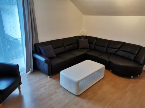 Bed, Living room, Seating area