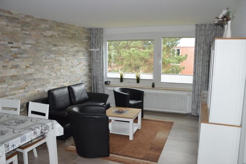 Living room, Photo of the whole room