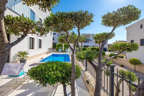 Garden view, Pool view, Swimming pool