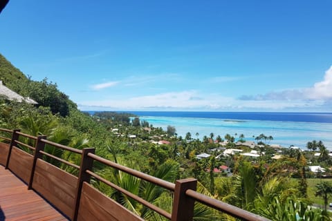 View (from property/room), Balcony/Terrace, Sea view