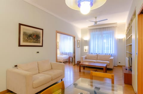ALTIDO Apt for 4 with Exclusive Pool and Garden in Nervi Condo in Genoa