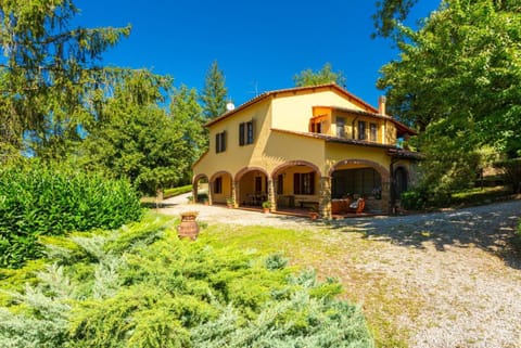 Villa Casa Al Sole Villa in Radda in Chianti
