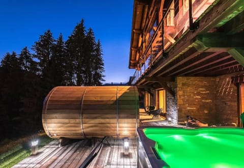 Chalet Familial Spacieux Le Spencer Grand Luxe Châtel Chalet in Châtel