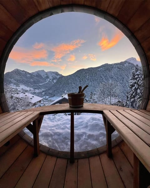 Chalet Familial Spacieux Le Spencer Grand Luxe Châtel Chalet in Châtel