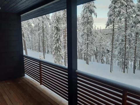 Property building, Natural landscape, Winter, View (from property/room), Balcony/Terrace