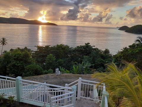 Résidence Belle Anse, F3 sans vis à vis, vue mer Copropriété in La Trinité