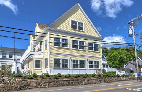 Property building, Street view