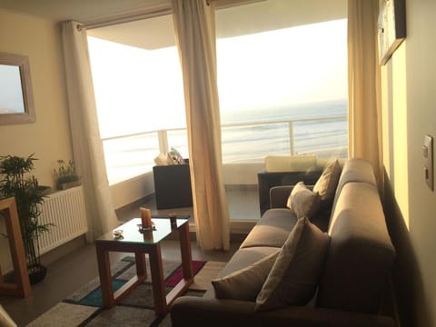 Living room, Sea view