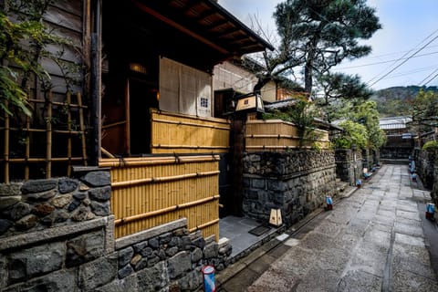 Ishibekoji Muan Ryokan in Kyoto