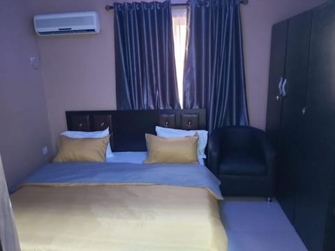 StayCation Suites And Apartment Vacation rental in Lagos