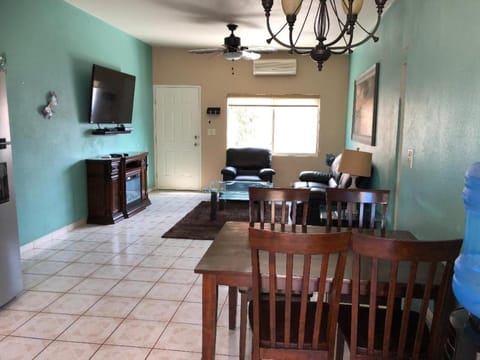 Living room, Dining area