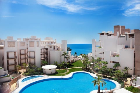 Bird's eye view, Swimming pool, Swimming pool