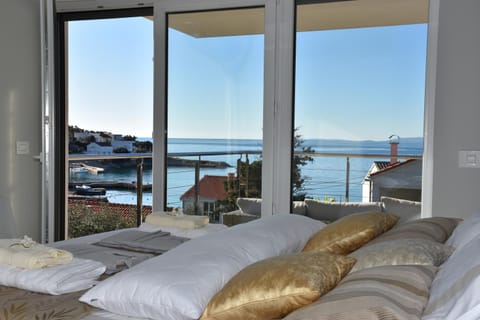 Bedroom, Sea view