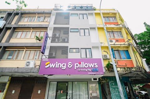 Swing & Pillows - KL Pekeliling formerly known as Swiss Cottage Hotel Hotel in Kuala Lumpur City