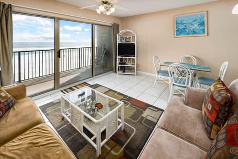 Emerald Towers West 3003 - Saltwater Escape Apartment in Okaloosa Island