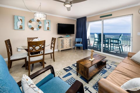 Pelican Isle 410 Apartment in Okaloosa Island