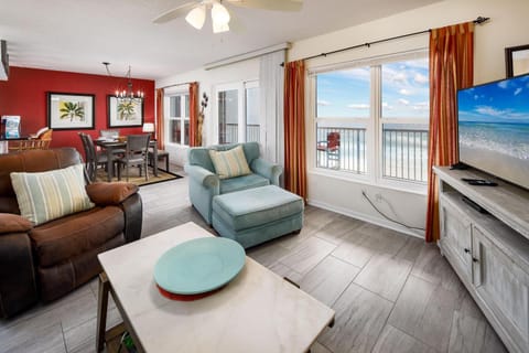 Islander 7004 - Sun, Suit & Sand Apartment in Okaloosa Island