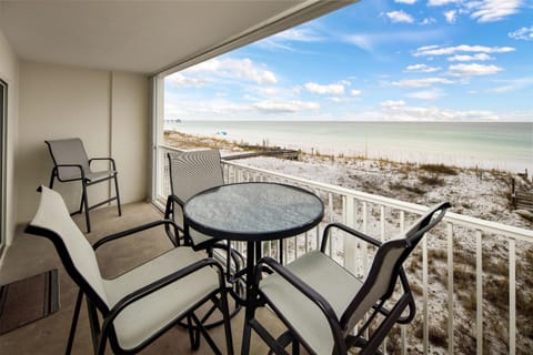 Gulf Dunes 302 Apartment in Okaloosa Island