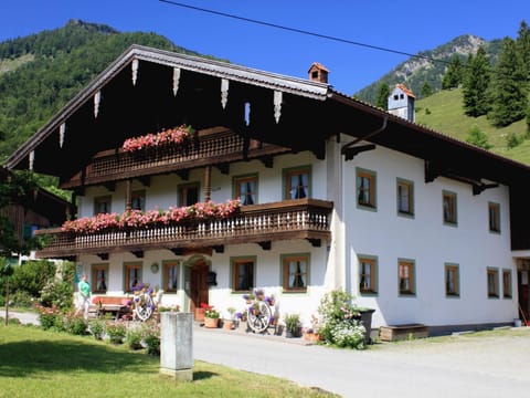 Bauernhof Hamberger Hof Farm Stay in Aschau im Chiemgau