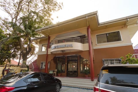 RedDoorz Plus @ Seaborne Hotel Subic Zambales Hotel in Subic