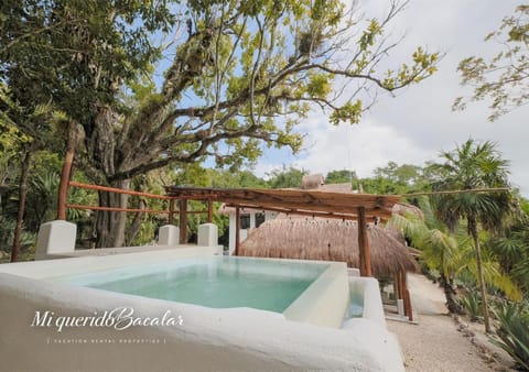 Casa Tita, amazing views with Private Pier, Bar & Jacuzzi Casa in Bacalar