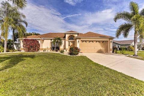Canalfront Cape Coral Home with Private Dock! House in Cape Coral
