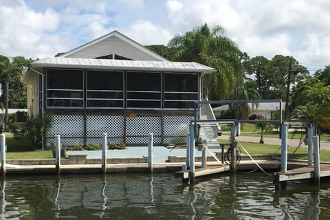Canalfront Home with Private Dock - 5 Mi to Beaches! House in Englewood