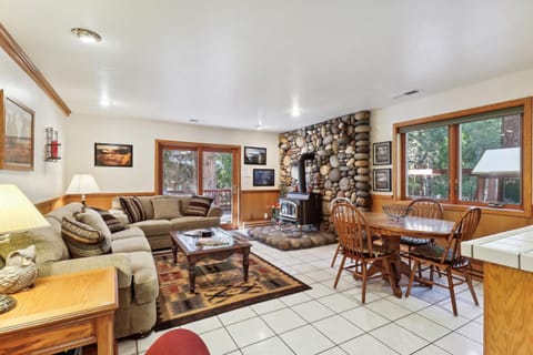 Luxe Lake Tahoe Vacation Rental with Hot Tub and Sauna House in Incline Village
