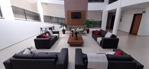 Communal lounge/ TV room, Living room, Seating area, Evening entertainment