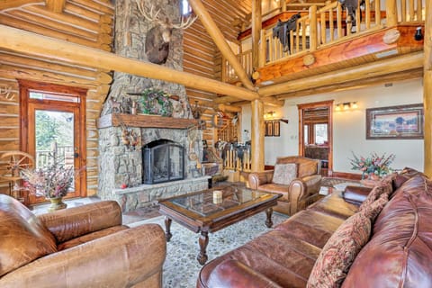 Secluded Mountain Cabin By Beaver Creek and Vail! House in Eagle County