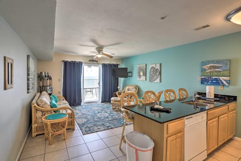 Waterfront Middle Bass Condo with Pool Access! Condo in Middle Bass
