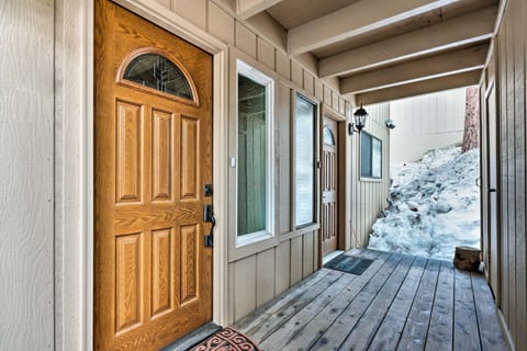Ski Condo with Beach Access and 2 Mi to Diamond Peak! House in Incline Village